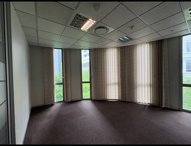 902M² OFFICE TO LET IN CAPE TOWN CITY CENTRE